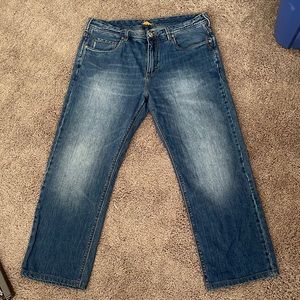 Men’s Tommy Bahama jeans straight leg 38” x 30”